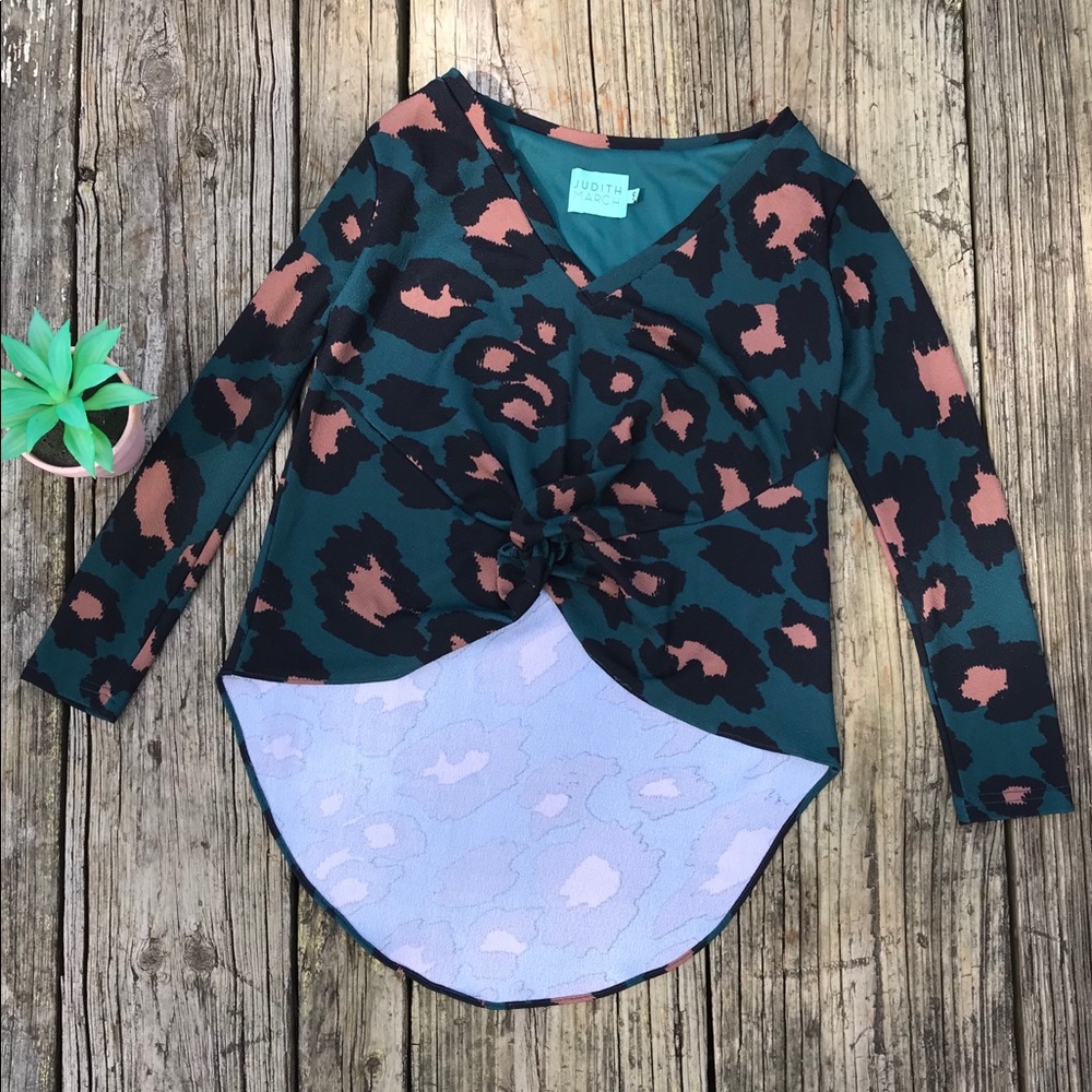Judith March Top